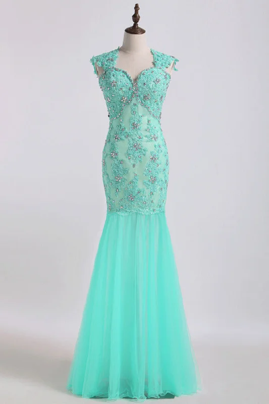 2024 Prom Dresses V Neck Mermaid/Trumpet Champagne With Applique&Beads Floor PPHXZ53Q 2024 Prom Dresses V Neck Mermaid/Trumpet Champagne With Applique&Beads Floor PPHXZ53Q