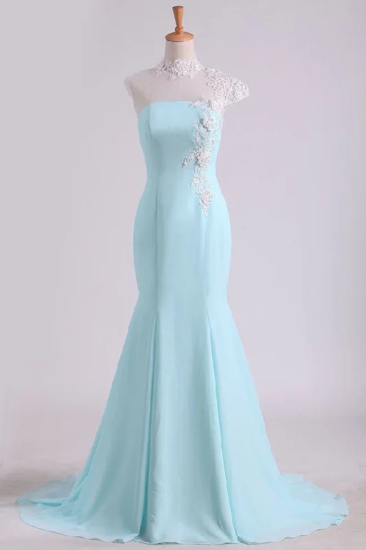 2024 Mermaid Prom Dresses High Neck Chiffon With Applique And Beads Sweep PRYFK2G5