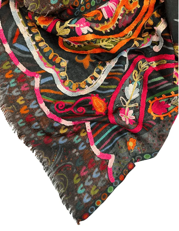 Embroidered Stained Glass Shawl Stylish Fringed Shawl Cape