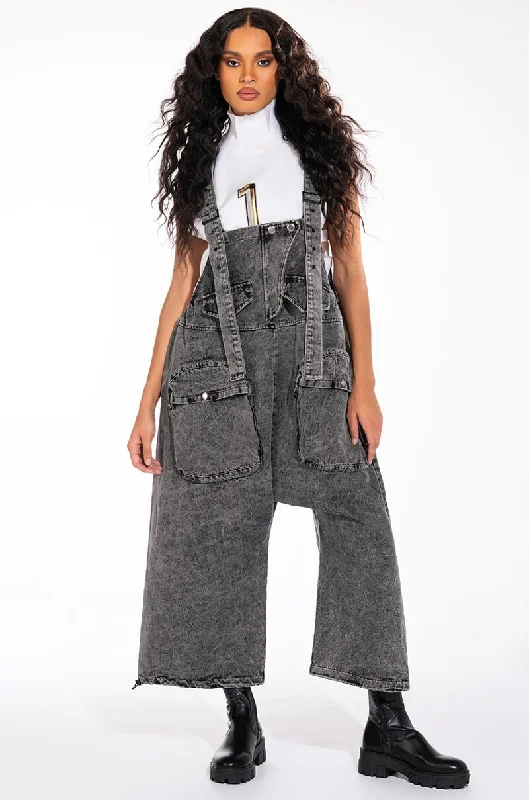 JUST LIKE THAT BAGGY FIT OVERALLS IN CHARCOAL Sporty Drawstring Overalls