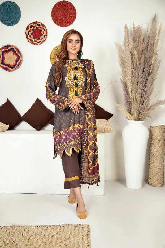 Winter Ready to Wear Embroidered Dress with Shawl by Aleezay 04 Cozy Woolen Shawl Cape Winter Ready to Wear Embroidered Dress with Shawl by Aleezay 04 Cozy Woolen Shawl Cape
