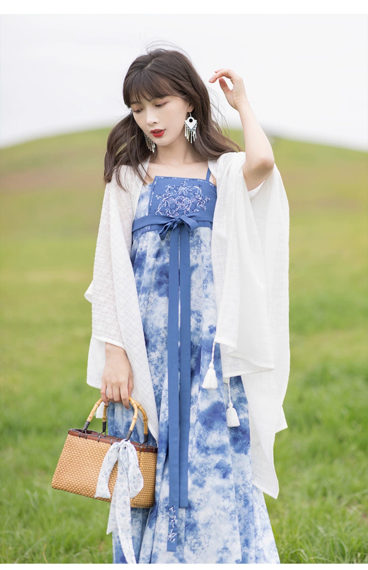 Chixia~Han Lolita Dress and Shawl Tie-dye Hanfu Soft Knit Shawl Poncho
