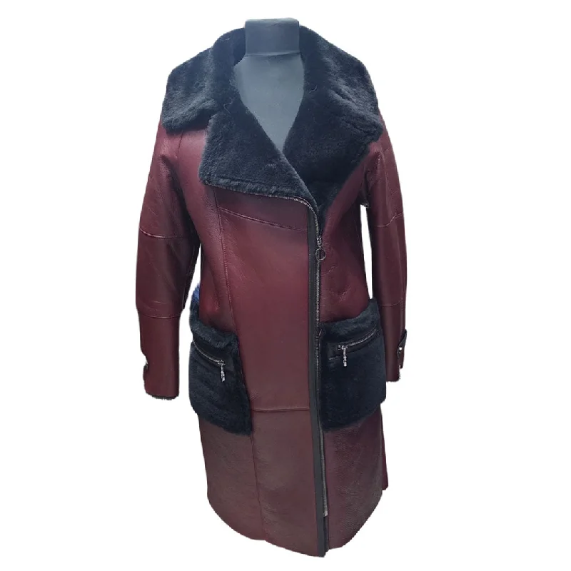 Samira's burgundy shearling trench coat Classic Single-Breasted Trench