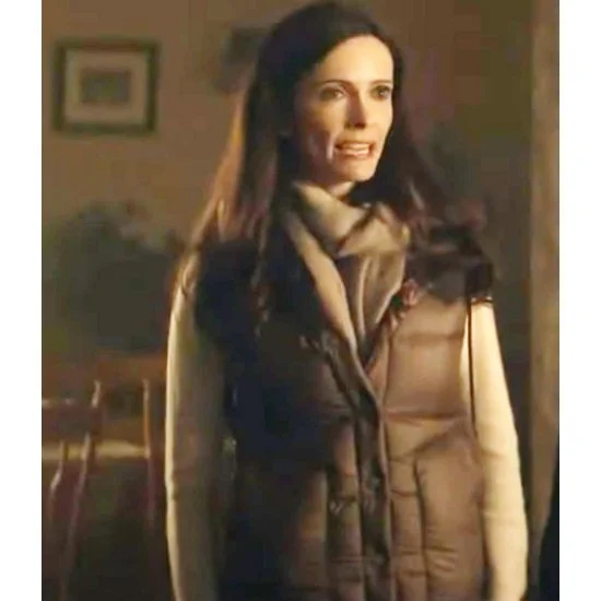 Superman and Lois Elizabeth Tulloch Puffer Vest Chic Long Vest