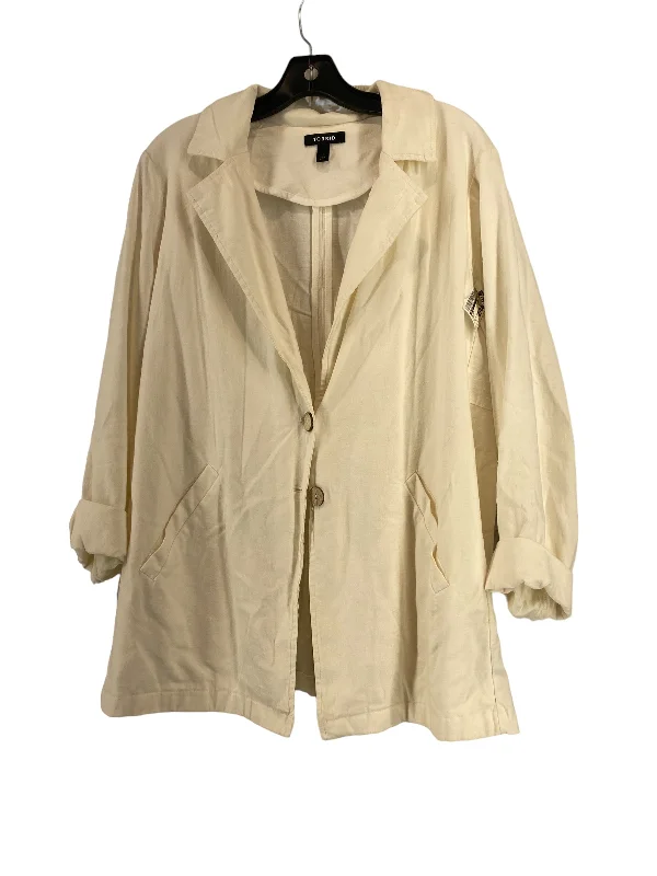 Blazer By Torrid In Ivory, Size: 1 Women's Daily Blazer